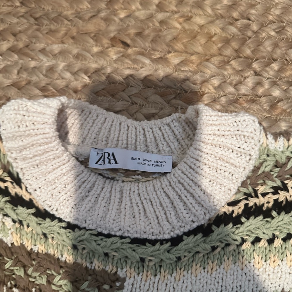 ZARA KNIT RUFFLE SHOULDER TOP - Picture 3 of 6